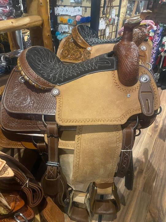 Basket tooled honey leather dark antique finish Greek key border Rockin W Comanche team roper saddle